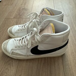 Nike Blazer Mid ‘77 Vintage